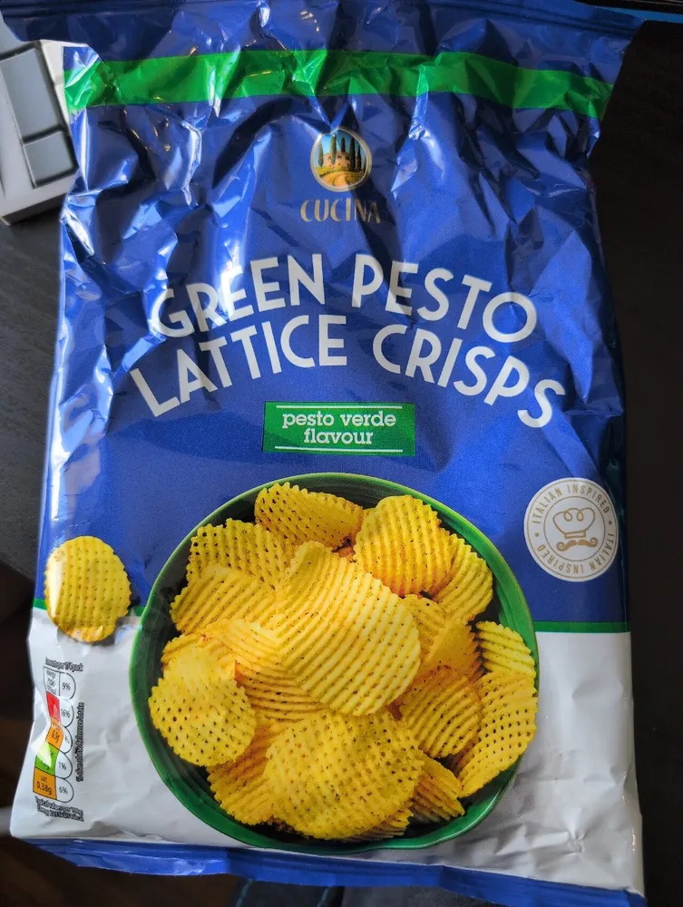 GREEN PESTO LATTICE CRISPS pesto verde flavour INS