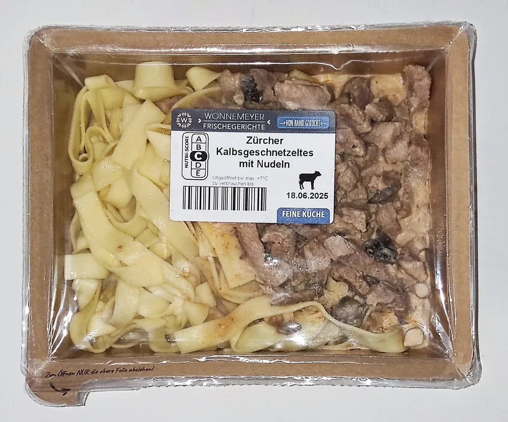 Zürcher Kalbsgeschnetzeltes mit Nudeln