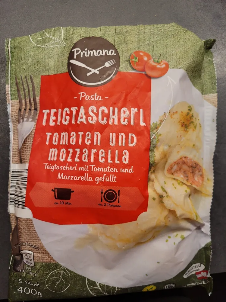 Teigtacherl Tomaten Und Mozarella