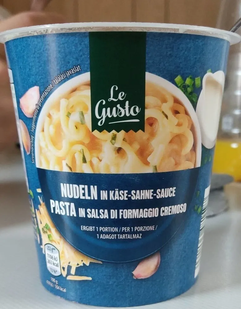 Pasta in salsa di formaggio