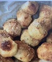 Parmesan Bread Bites 16pc