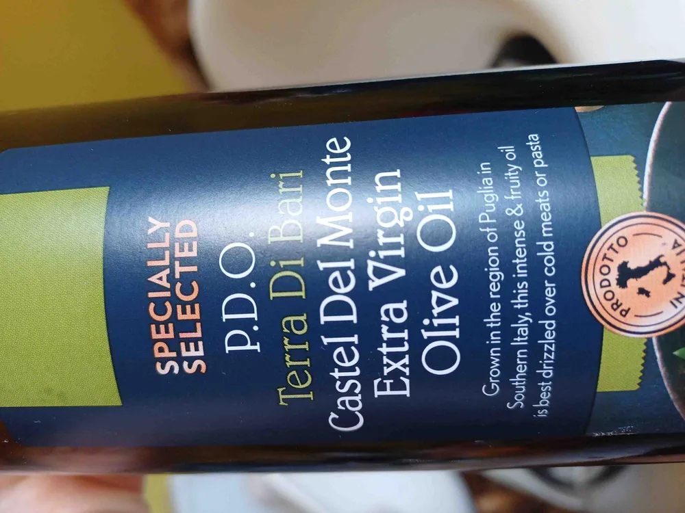P.D.O. Terra Di Bari Castel Del Monte Extra Virgin Olive Oil