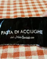 Pasta di acciughe