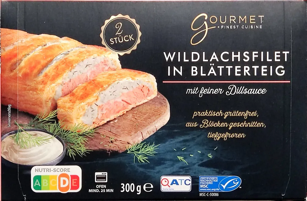 Wildlachsfilet in Blätterteig mit feiner Dillsauce