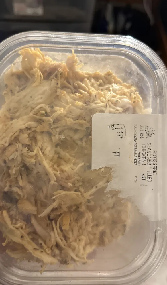 Rotisserie Seasoned Pulled Chicken Breast