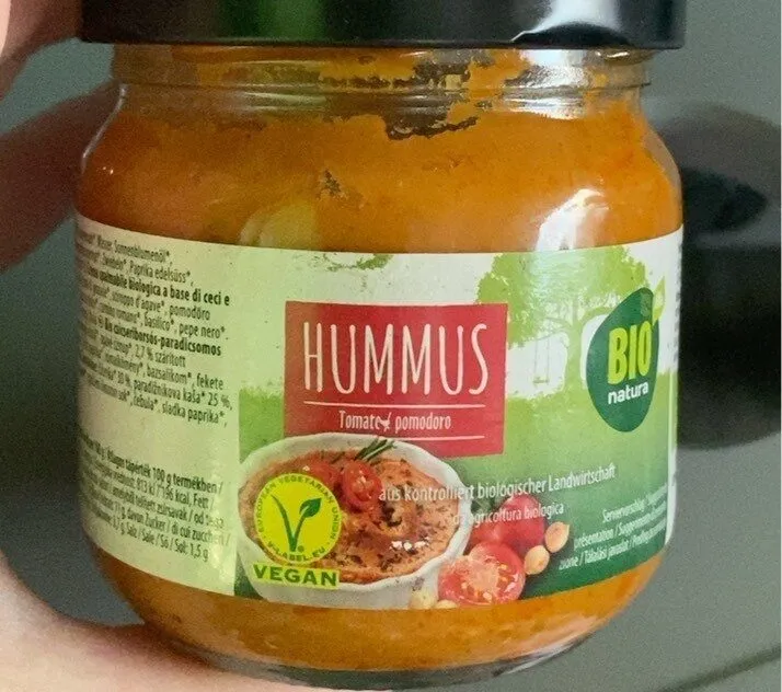 Hummus Paradeiser