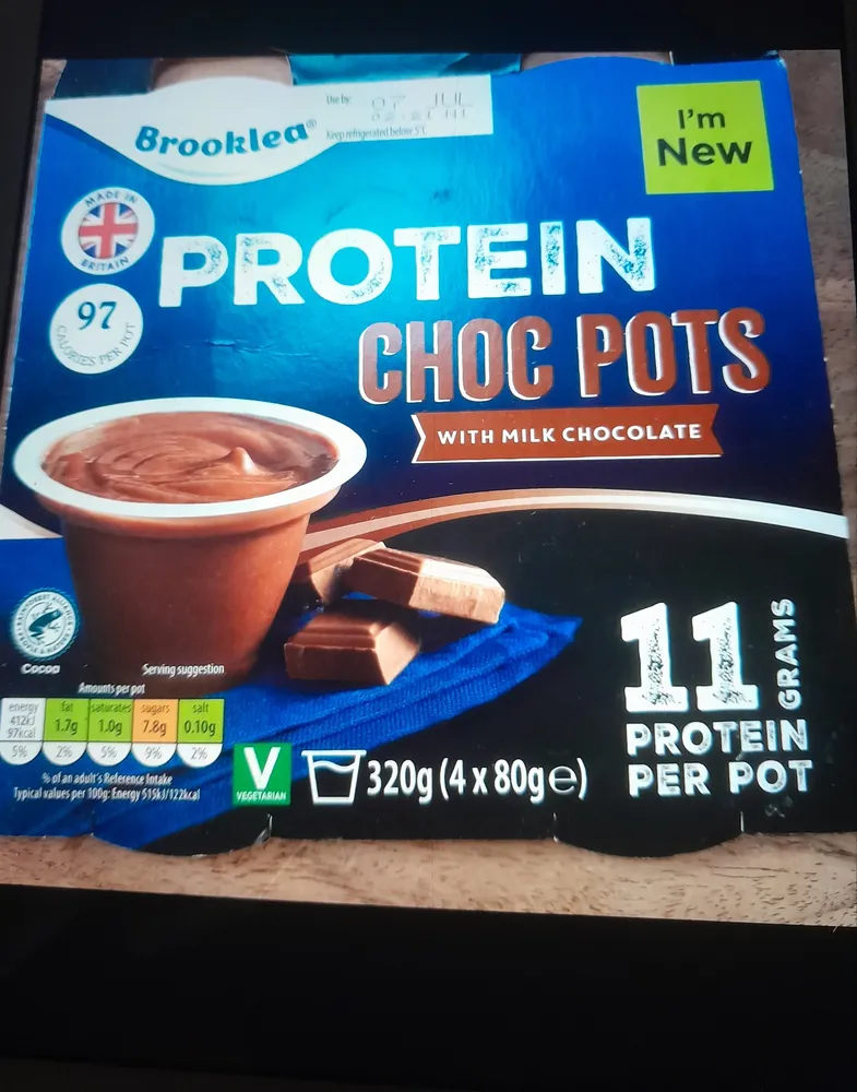 Protein choc pots with milk chocolate