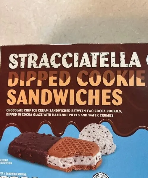 Stracciatella Dipped Cookie Sandwich