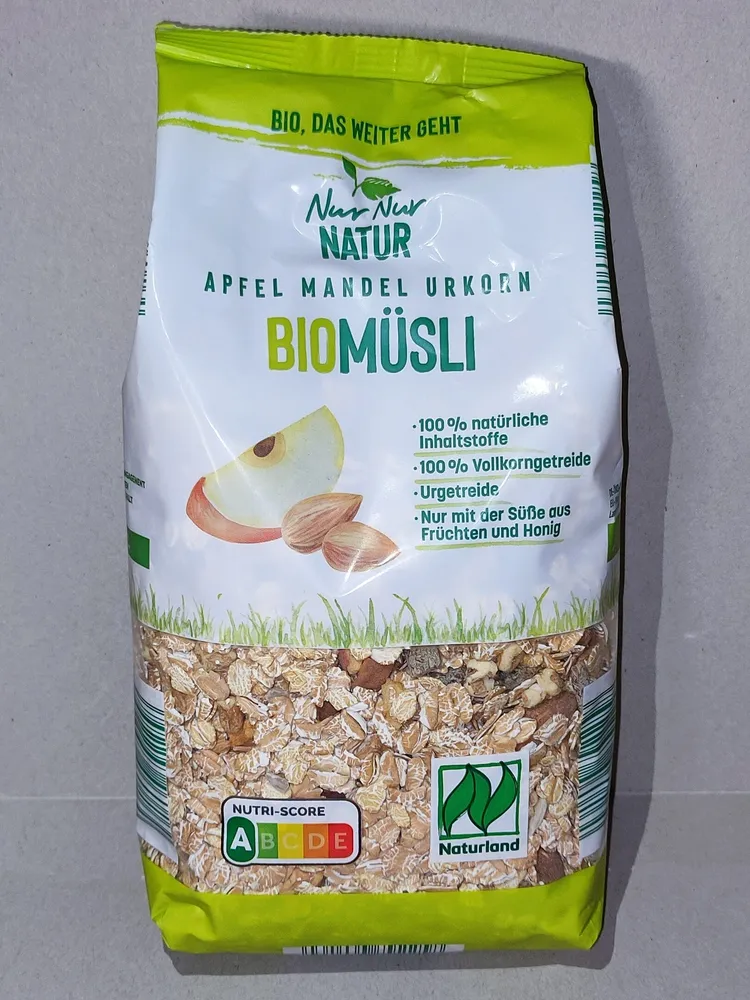 Bio-Müsli - Apfel-Mandel-Urkorn
