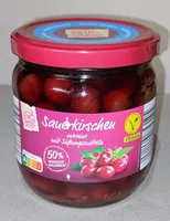 Sauerkirschen entsteint mit Süßungsmitteln