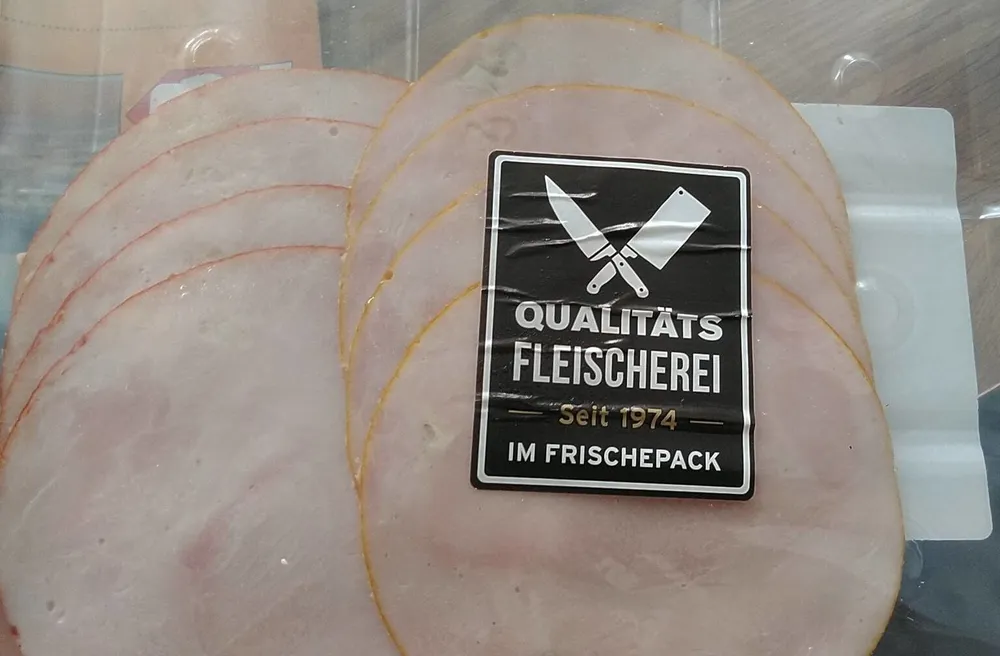 Duo Delikatess Putenbrust umhüllt mit Paprika und Curry