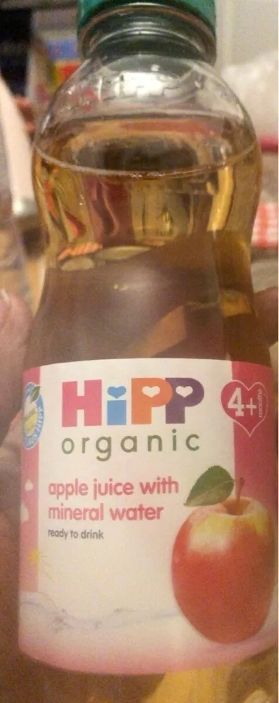 Apple juice with mineral water