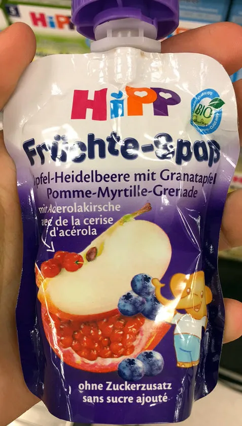 Früchte-Spaβ Apfel-Heidelbeere mit Granatapfel