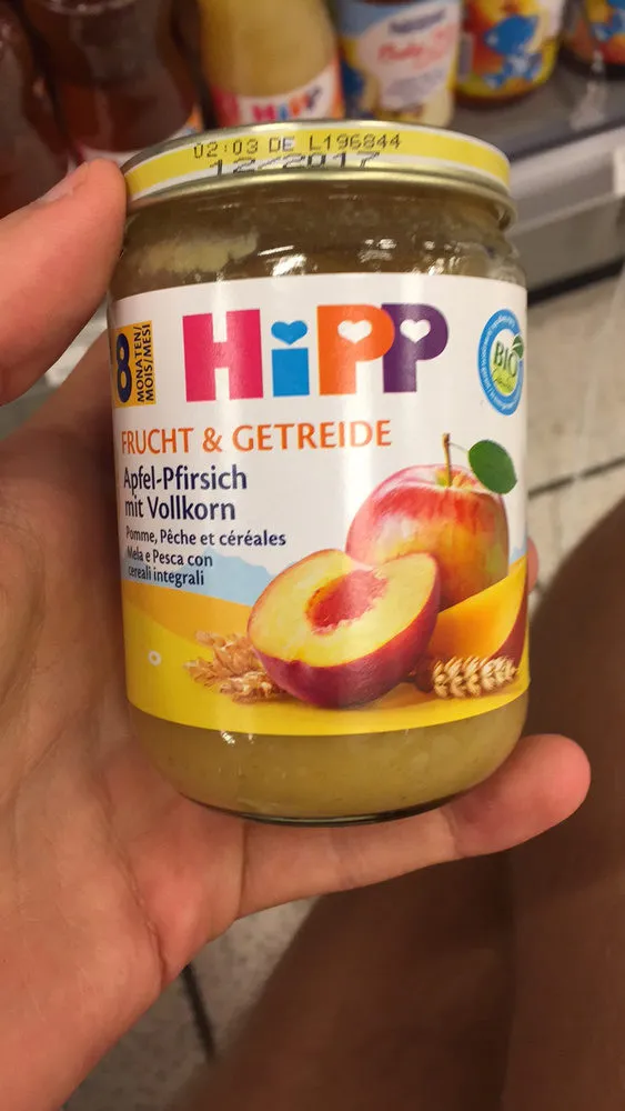 Pomme, pêche et céréales