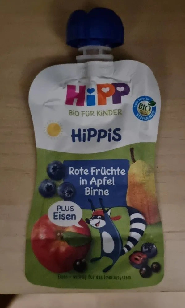 Rote Früchte in Apfel Birne