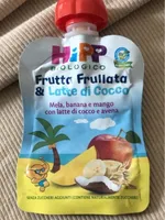 Frutta frullata e latte di cocco