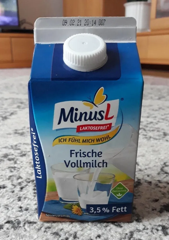 Frische Vollmilch