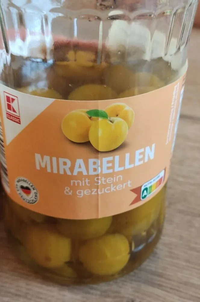 Mirabelle mit Stein und gezuckert