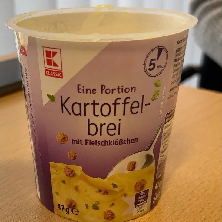 Kartoffelbrei mit Fleischklößchen