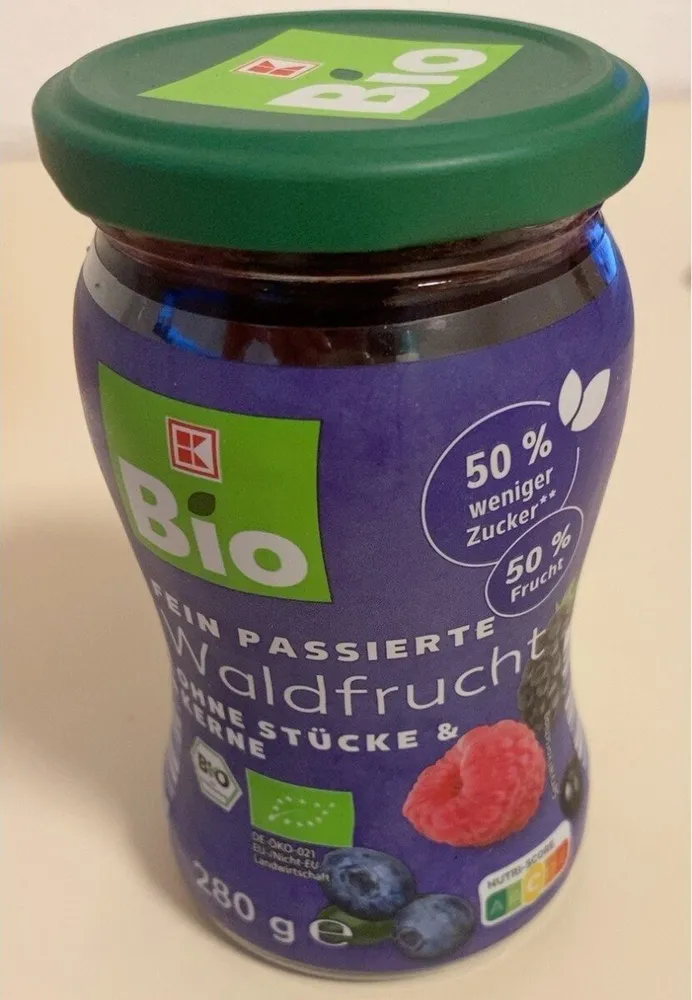 Fein passierte Waldfrucht