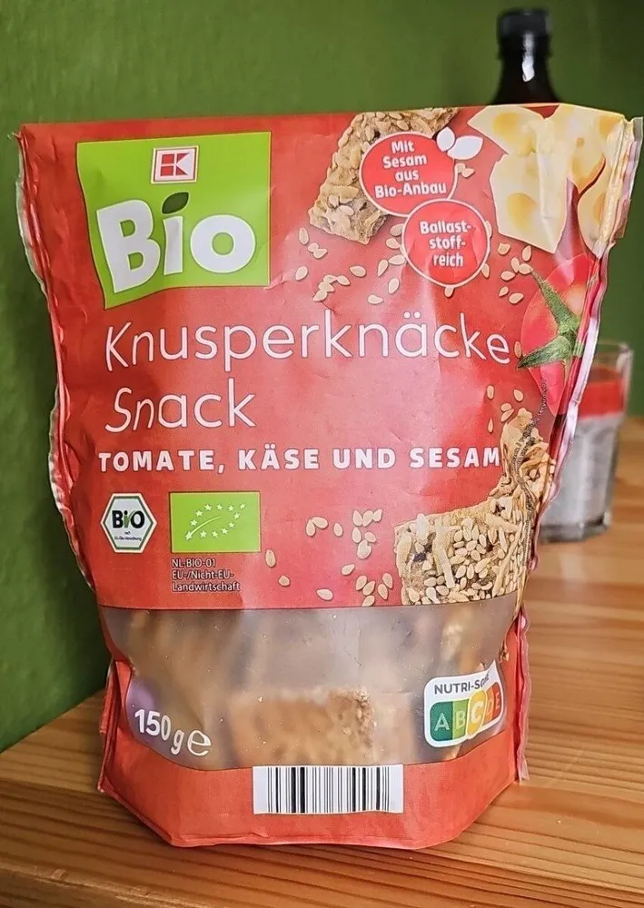 Knusperknäcke Snack Tomate, Käse und Sesam