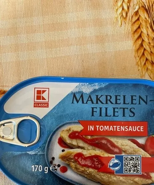 Makrelen filets in tomato sauce