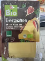 Bergkäse in Scheiben