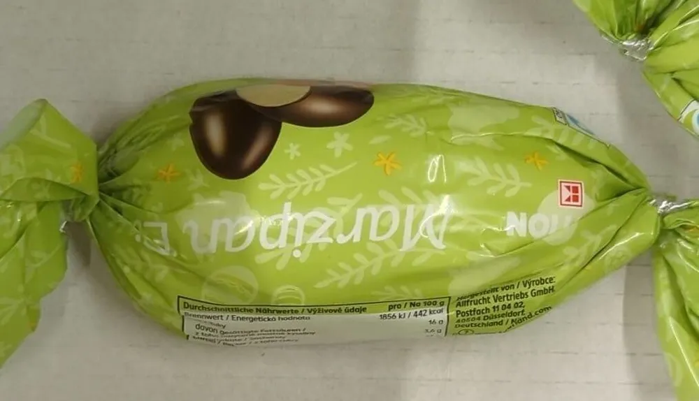 Marzipan Ei