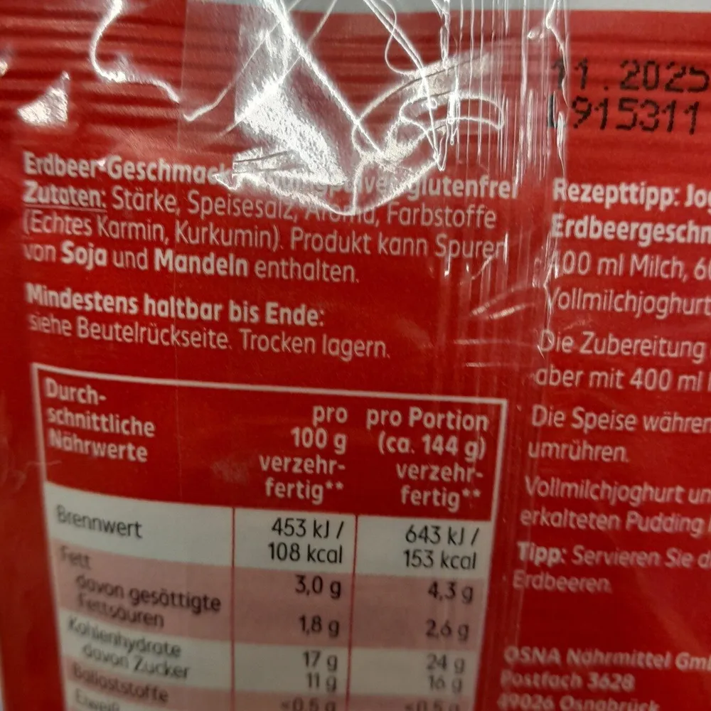 Feiner Pudding Erdbeere