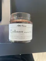 Erdbeermarmelade mit grünem Pfeffer