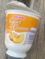 Yogurt with cream