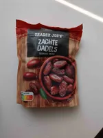 Zachte dadels gedroogd, ontpit