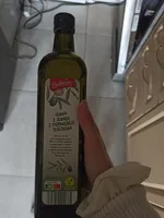 Oliwa z oliwek z pierwszego tłoczenia