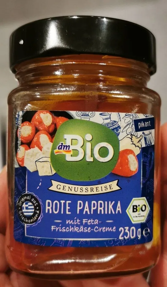 Rote Paprika mit Feta Frischkäse-Creme