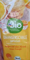 Orangenschale gerieben