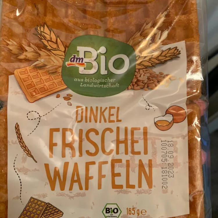 Dinkel-Frischei-Waffeln