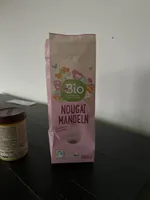 Nougat Mandeln
