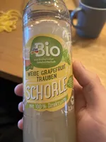 Weiße Grapefruit Trauben Schorle