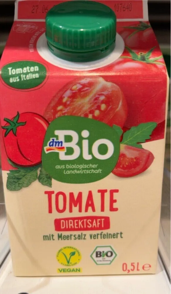 TOMATE DIREKTSAFT mit Meersalz verfeinert