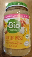 Bircher Müsli auf Pflaumenpüree mit Zimt