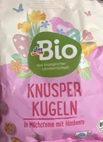 Knusper Kugeln in Milchcreme mit Himbeer