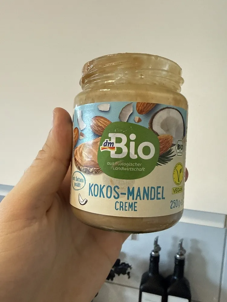 KOKOS-MANDEL CREME