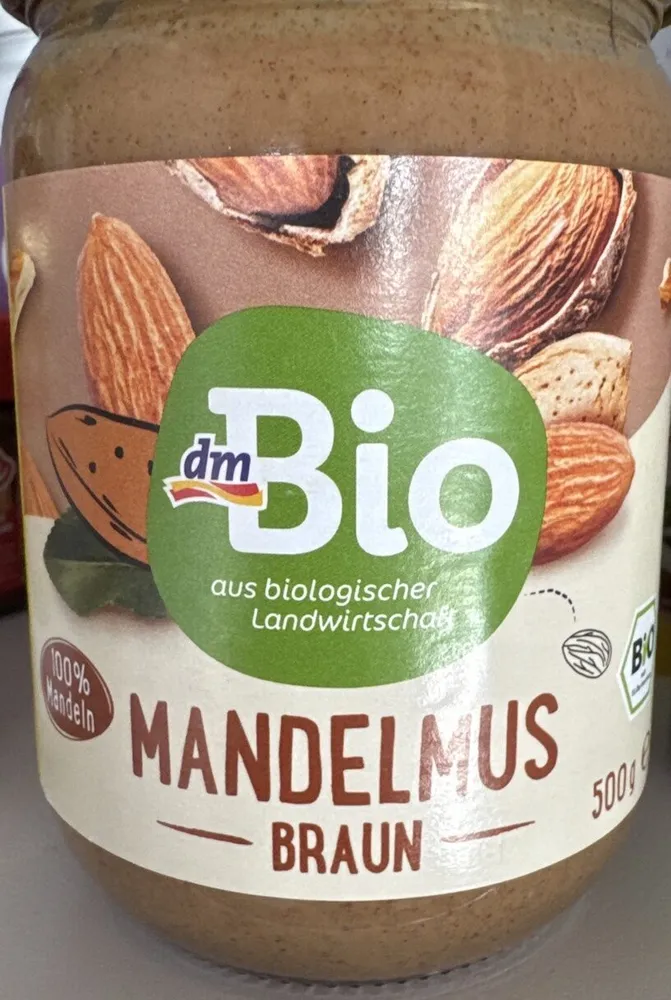 Mandelmus Braun