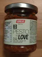 Red pesto in love