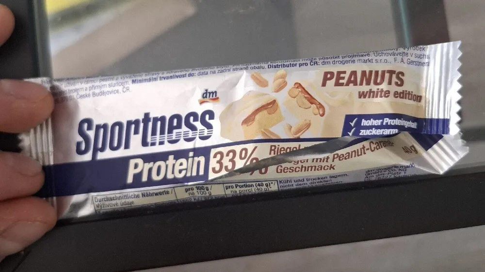 Sportness Peanuts white edition