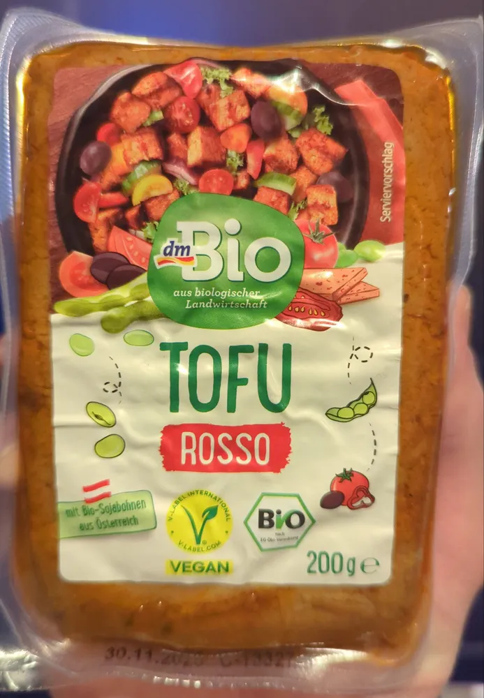 Bio tofu paradicsommal és olívával
