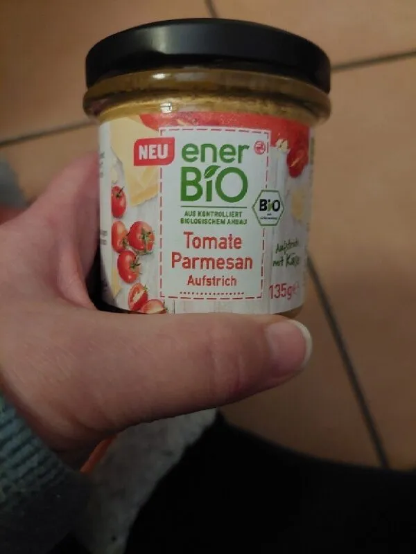 Aufstrich Tomate Parmesan