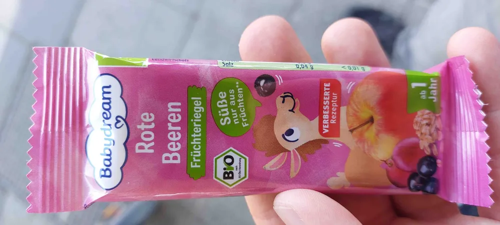Rote Beeren Früchteriegel