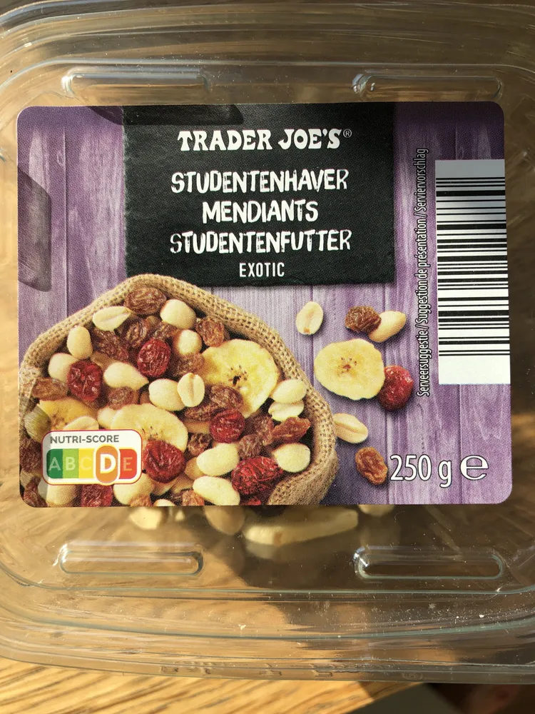 mixed nuts and banana chips