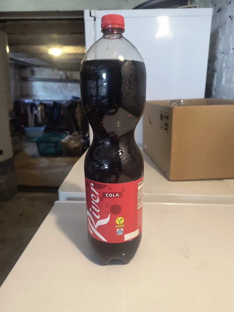 River cola